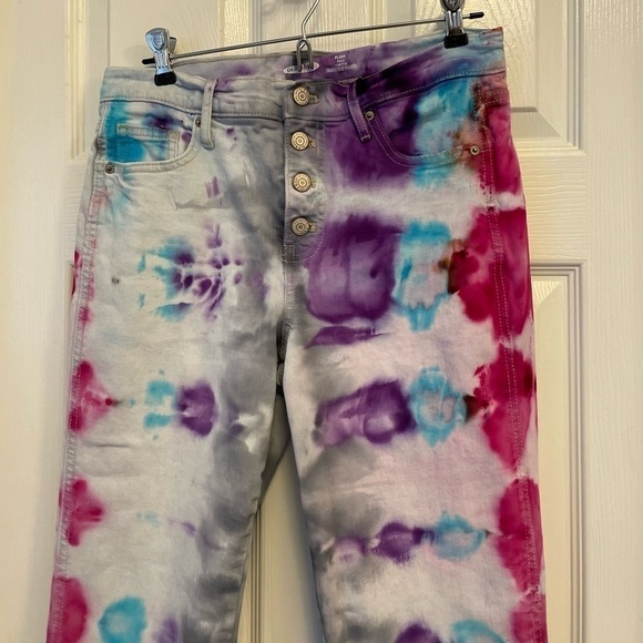 Old navy hand crafted tie dye High Rise Crop flare Ankle Jeans 8 button fly - Picture 3 of 8